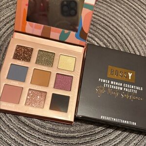 Bossy Eyeshadow Palette with Glitter Shades new in box - style meets substance